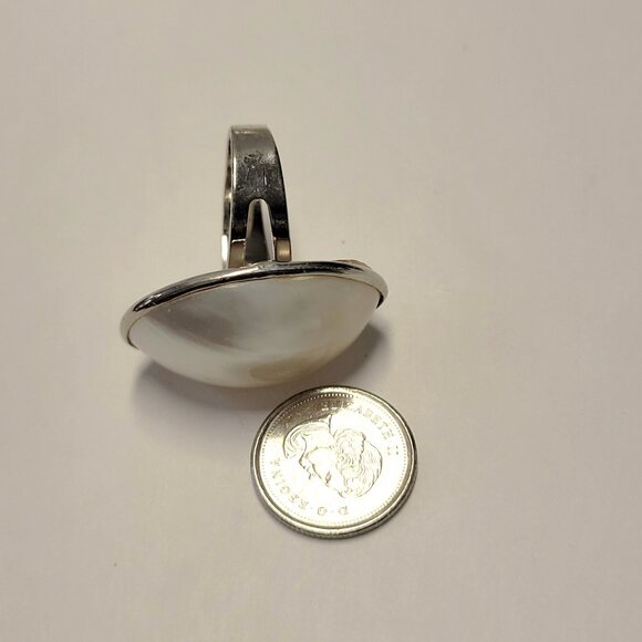 Mother of Pearl Adjustable Ring, Oval Mother of Pearl Ring - Picture 5 of 14